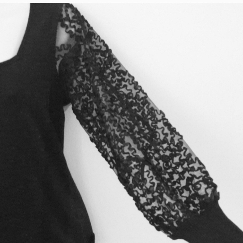Squared Neck Black Sheer Ribbon Lace Sleeve Belldini Sz Small Romantic Knit